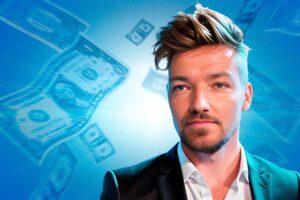 pieter levels net worth