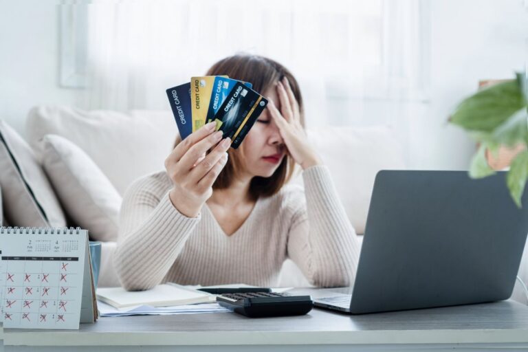 Why People with ADHD Struggle with Impulse Spending